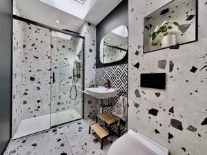 Photo 11- click for photo gallery